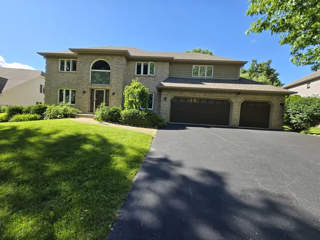 1910 Morgan Circle Naperville IL 60565