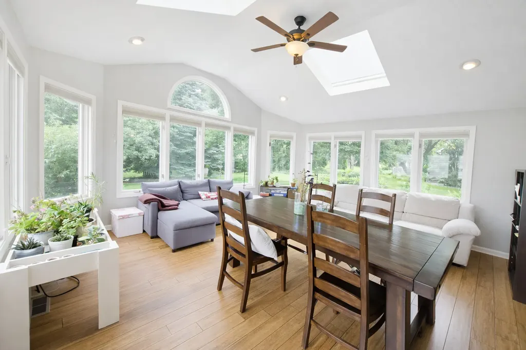 1910 Morgan Circle Naperville IL 60565