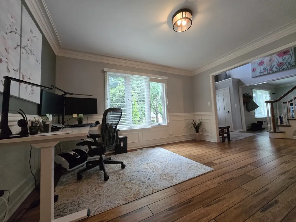 1910 Morgan Circle Naperville IL 60565