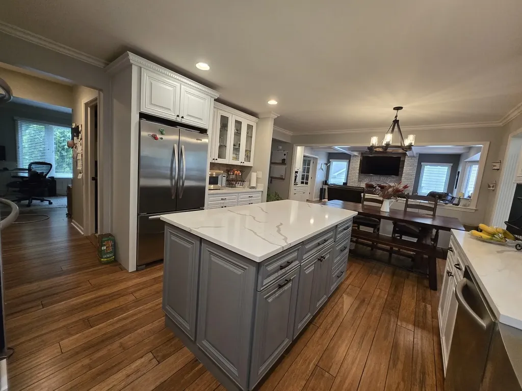 1910 Morgan Circle Naperville IL 60565