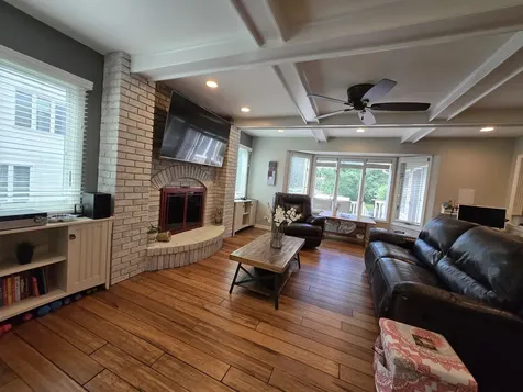 1910 Morgan Circle Naperville IL 60565