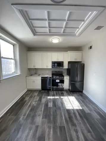 3242 North Pulaski Road Chicago IL 60641