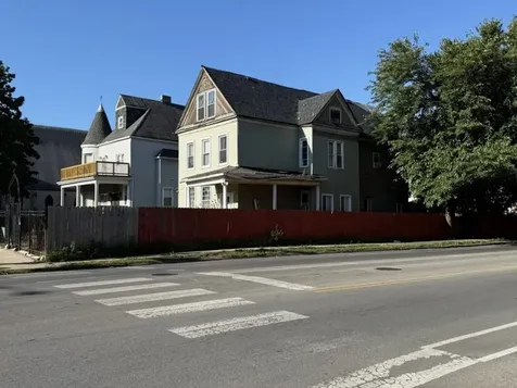 6700 South Stewart Avenue Chicago IL 60621