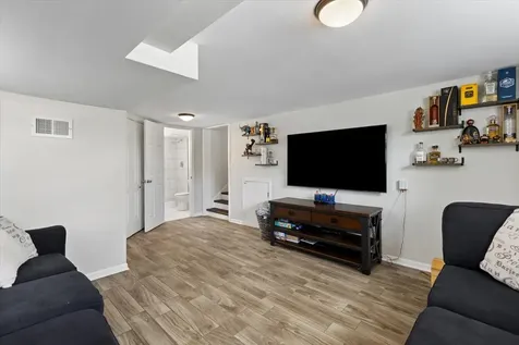 1637 Norfolk Avenue Westchester IL 60154