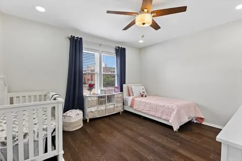 1637 Norfolk Avenue Westchester IL 60154