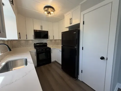 659 Des Plaines Avenue Des Plaines IL 60016