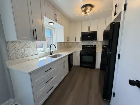 659 Des Plaines Avenue Des Plaines IL 60016