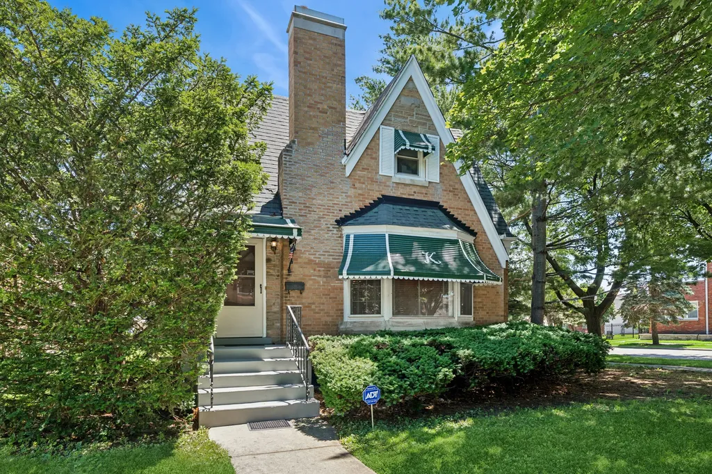 3301 North Newland Avenue Chicago IL 60634