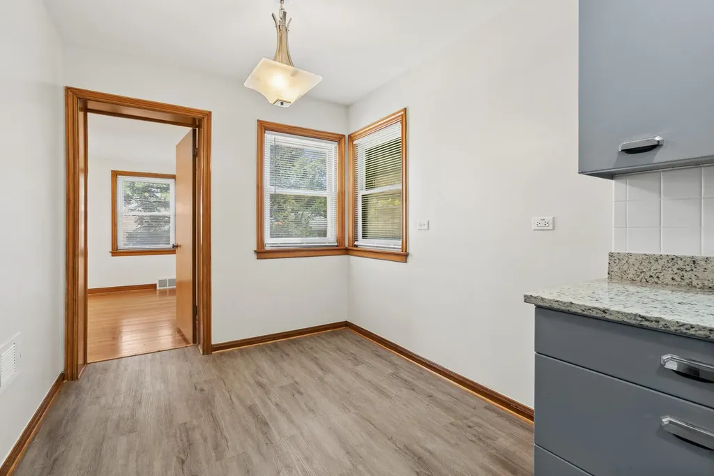 3301 North Newland Avenue Chicago IL 60634