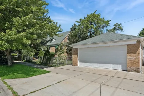 3301 North Newland Avenue Chicago IL 60634