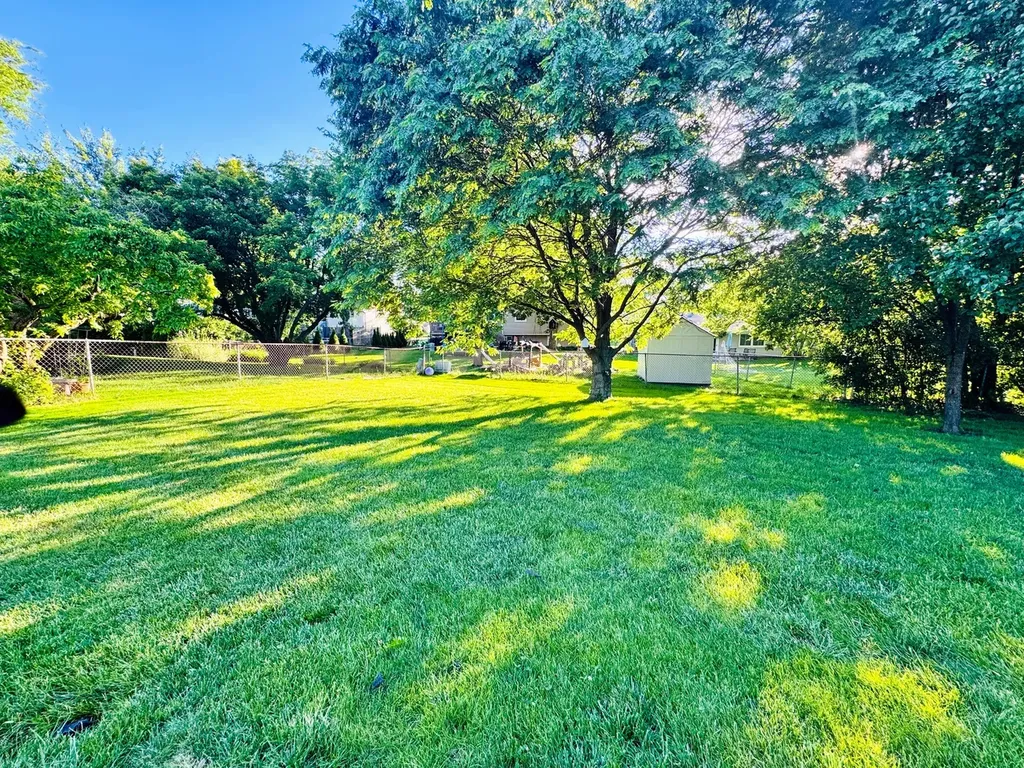 134 South Salem Drive Schaumburg IL 60193