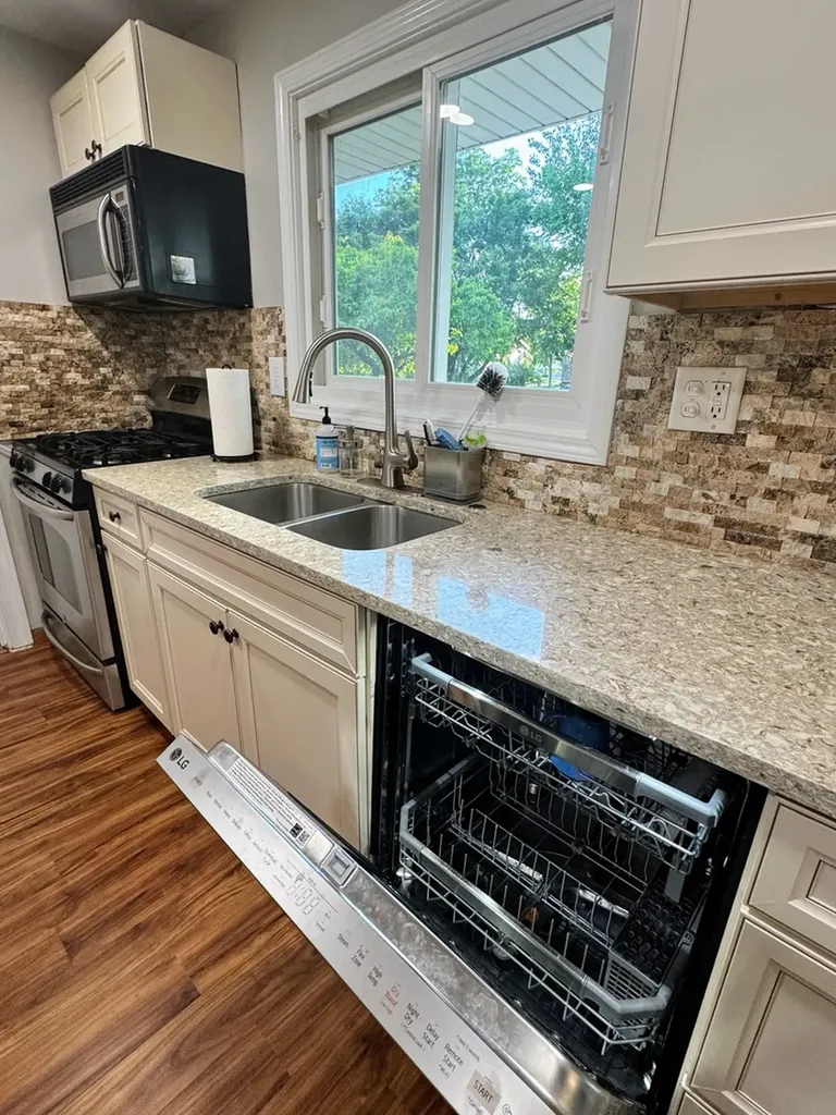 134 South Salem Drive Schaumburg IL 60193
