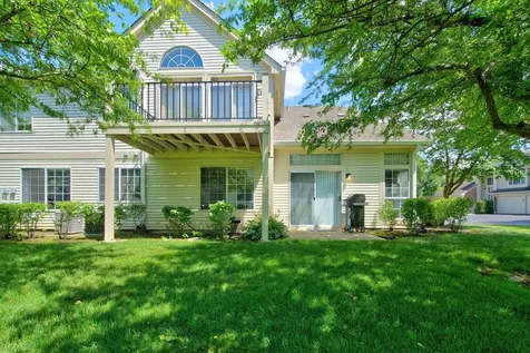 354 Ashford Circle Bartlett IL 60103