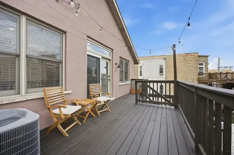 3131 North Racine Avenue Chicago IL 60657