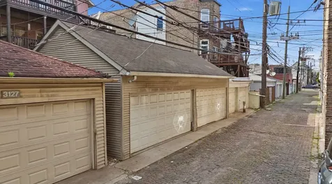 3131 North Racine Avenue Chicago IL 60657