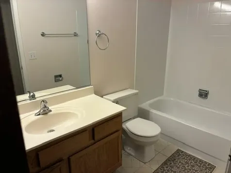 2857 Meadow Lane Schaumburg IL 60193