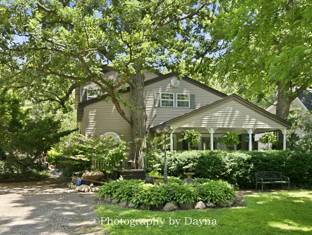21329 South Hillside Road Frankfort IL 60423