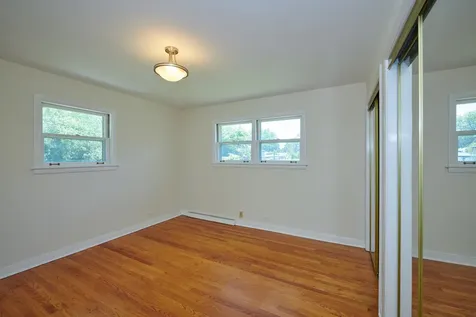9027 Kenton Avenue Skokie IL 60076