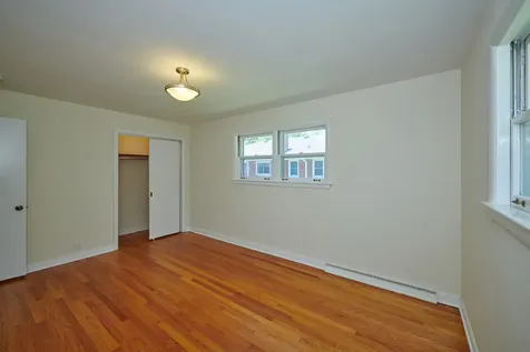 9027 Kenton Avenue Skokie IL 60076
