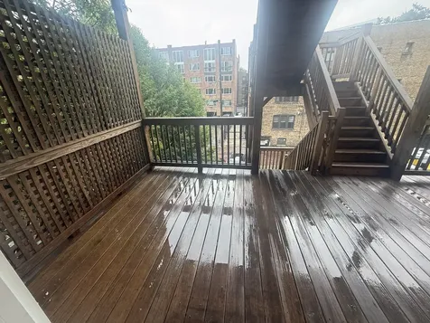 647 West Deming Place Chicago IL 60614