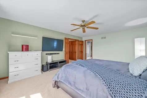 265 Moders Avenue Cary IL 60013