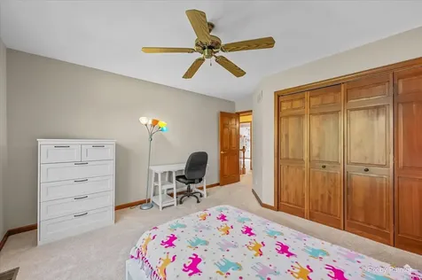 265 Moders Avenue Cary IL 60013