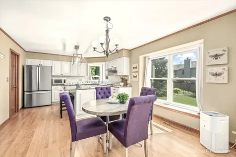 265 Moders Avenue Cary IL 60013