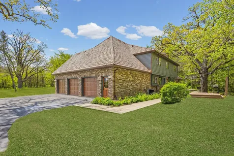 37100 North Thoroughbred Drive Wadsworth IL 60083
