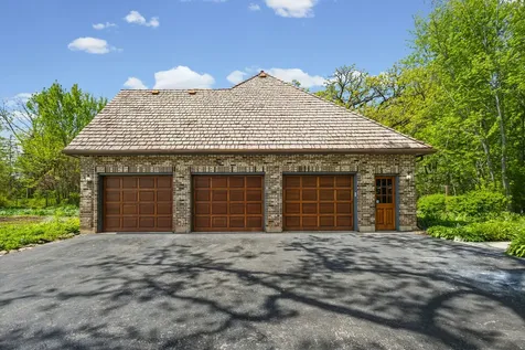 37100 North Thoroughbred Drive Wadsworth IL 60083