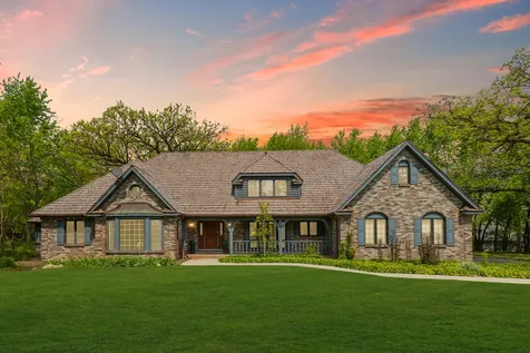 37100 North Thoroughbred Drive Wadsworth IL 60083