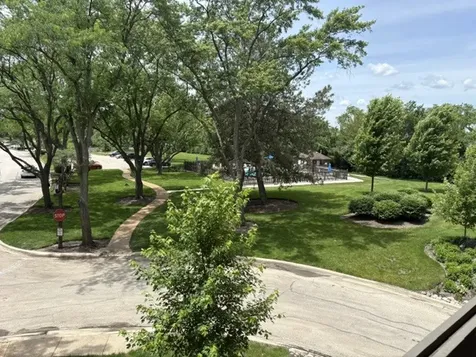 1621 Mission Hills Road Northbrook IL 60062