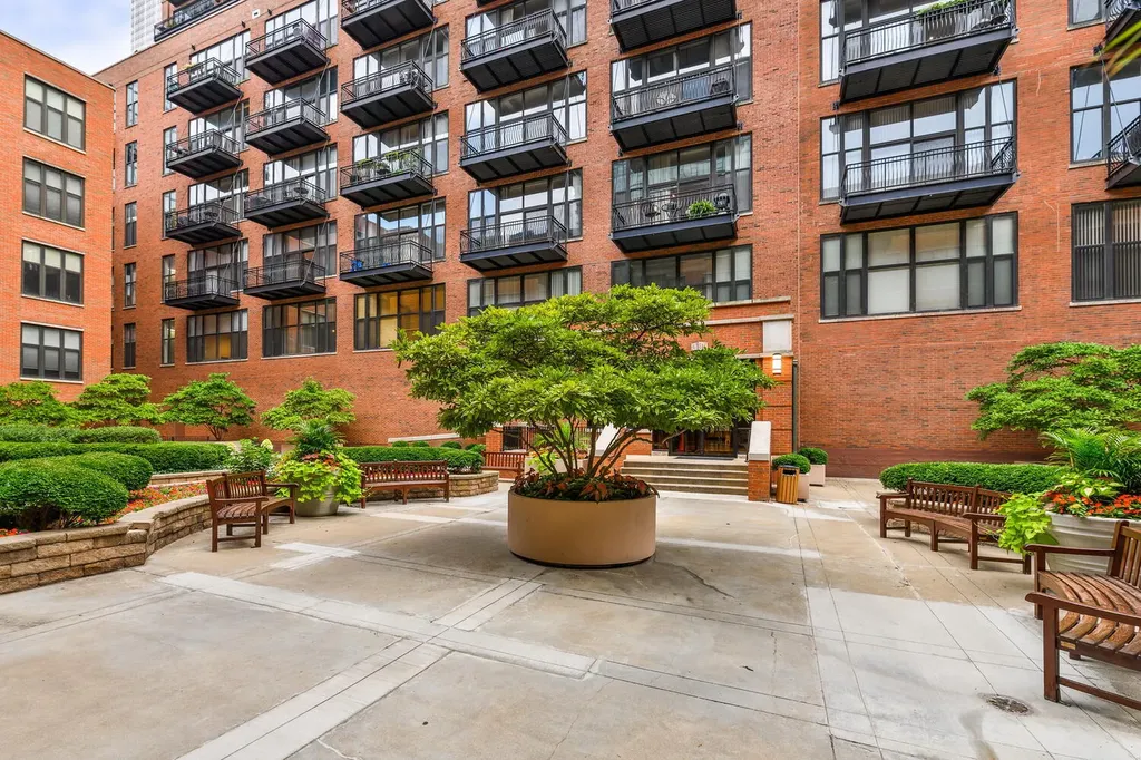 333 West Hubbard Street Chicago IL 60654