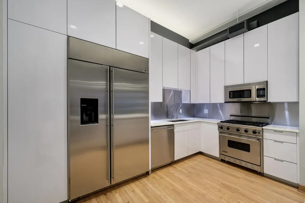333 West Hubbard Street Chicago IL 60654