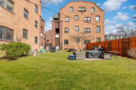116 South East Avenue Oak Park IL 60302