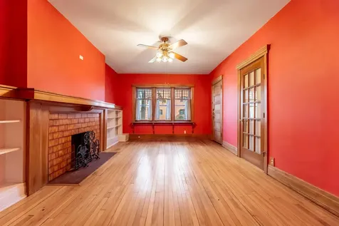 116 South East Avenue Oak Park IL 60302