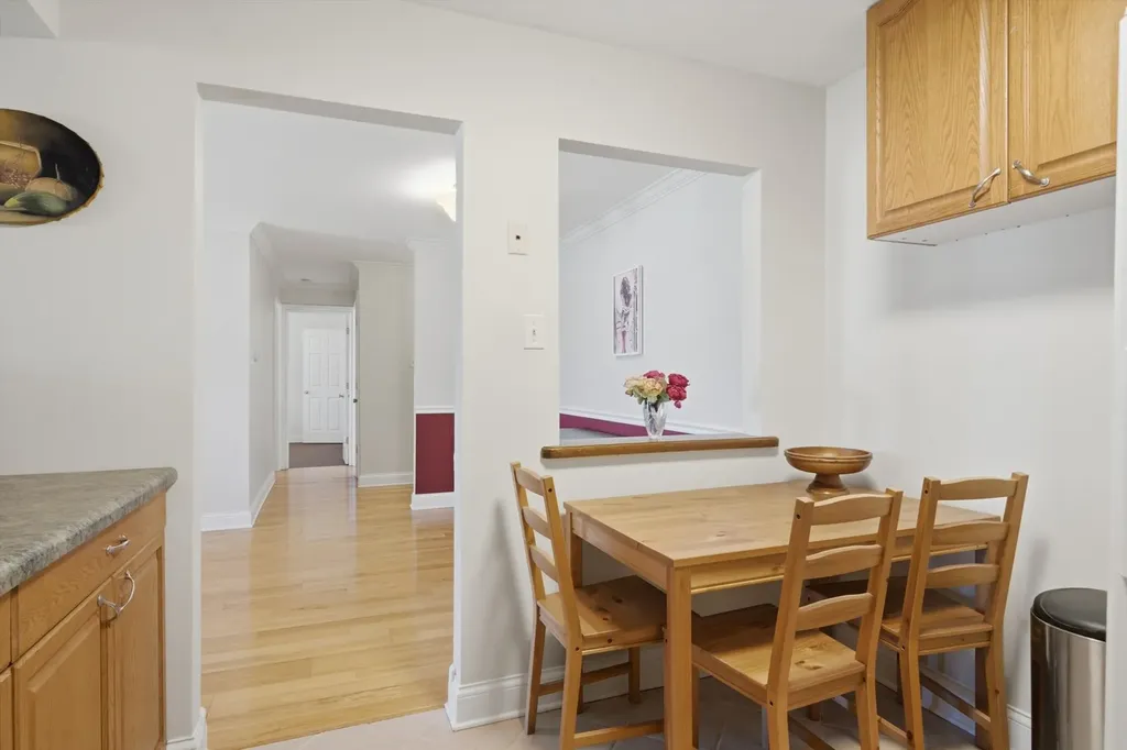 670 Marilyn Avenue Glendale Heights IL 60139