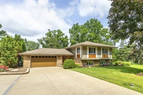 13600 South Longview Drive Homer Glen IL 60491