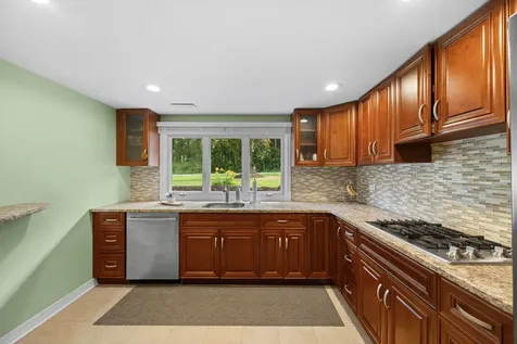 13600 South Longview Drive Homer Glen IL 60491