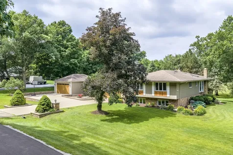 13600 South Longview Drive Homer Glen IL 60491