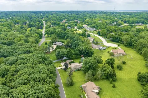 13600 South Longview Drive Homer Glen IL 60491
