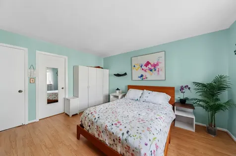 111 West Brandon Court Palatine IL 60067