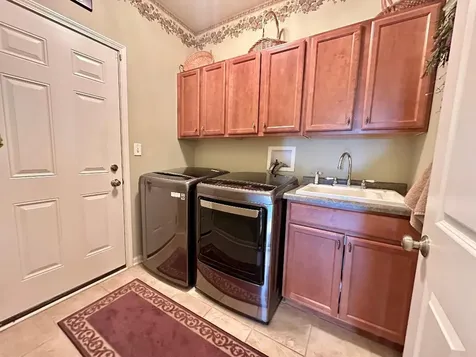 233 Willington Way Oswego IL 60543