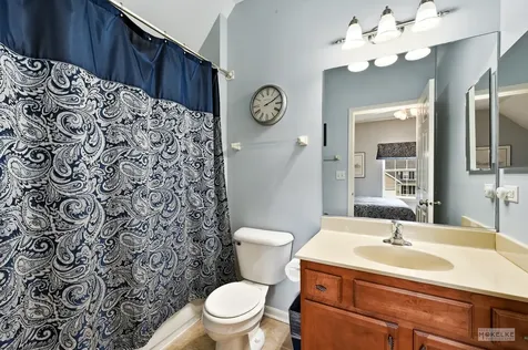 233 Willington Way Oswego IL 60543