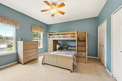 233 Willington Way Oswego IL 60543