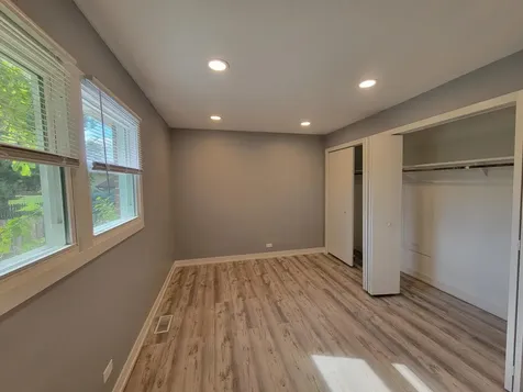1001 East Callero Circle Mount Prospect IL 60056