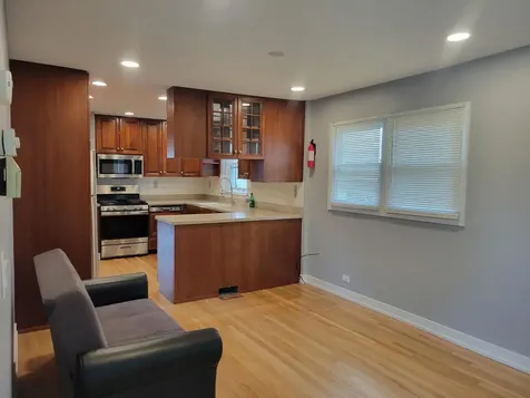 1001 East Callero Circle Mount Prospect IL 60056
