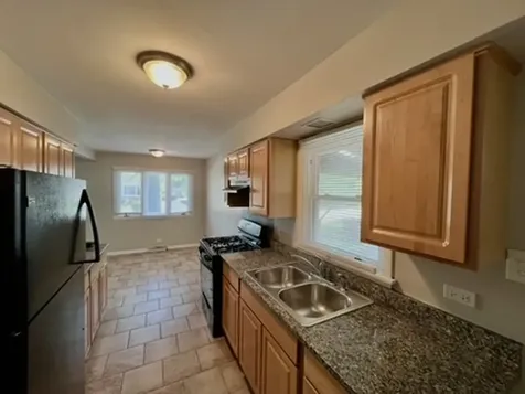 606 East 164th Place South Holland IL 60473