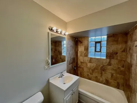 606 East 164th Place South Holland IL 60473