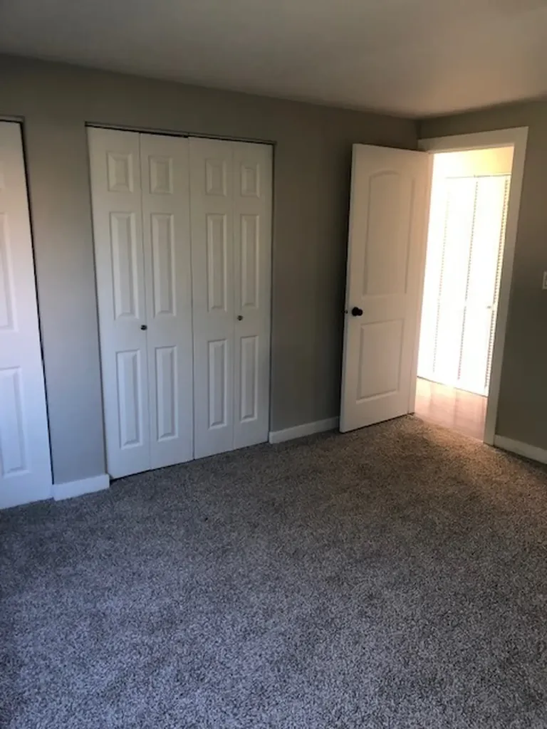 1334 Yarmouth Court Schaumburg IL 60193