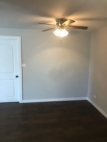 1334 Yarmouth Court Schaumburg IL 60193